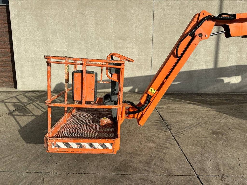 Gelenkteleskoparbeitsbühne JLG 800AJ Diesel 24,38 m