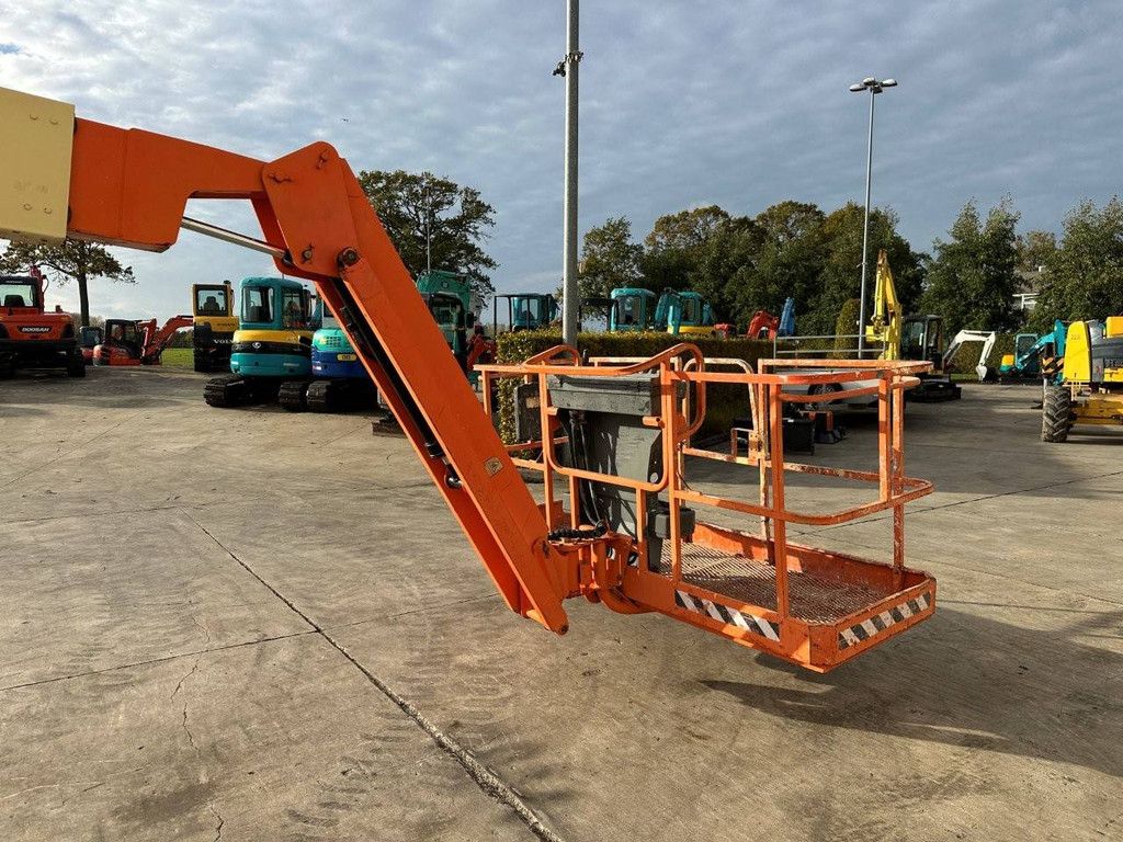 Gelenkteleskoparbeitsbühne JLG 800AJ Diesel 24,38 m