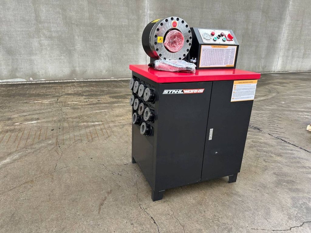 Hydraulische Slangenpers Stahlworks SW-51 2021 Nieuw