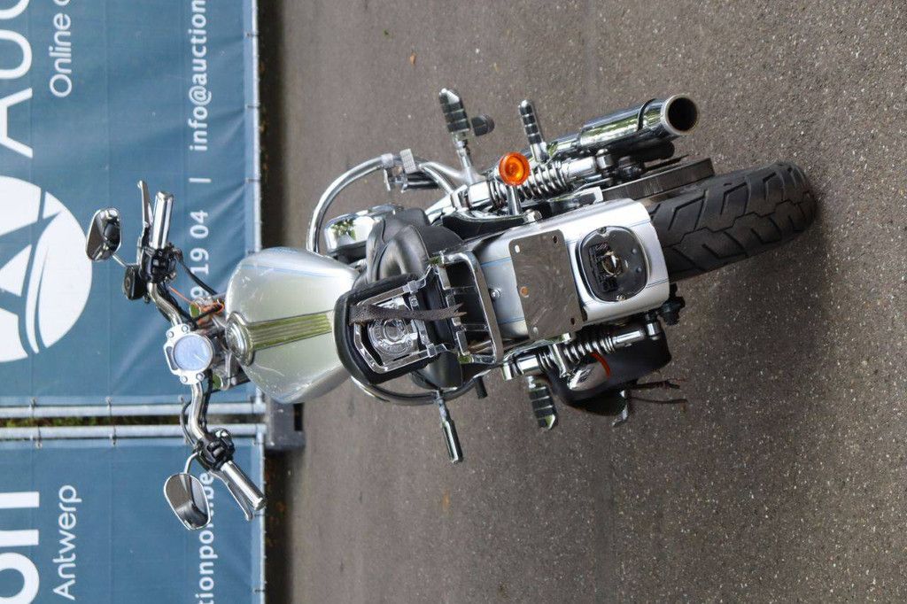 Harley-Davidson Sportster XL 883 Benzin 2006