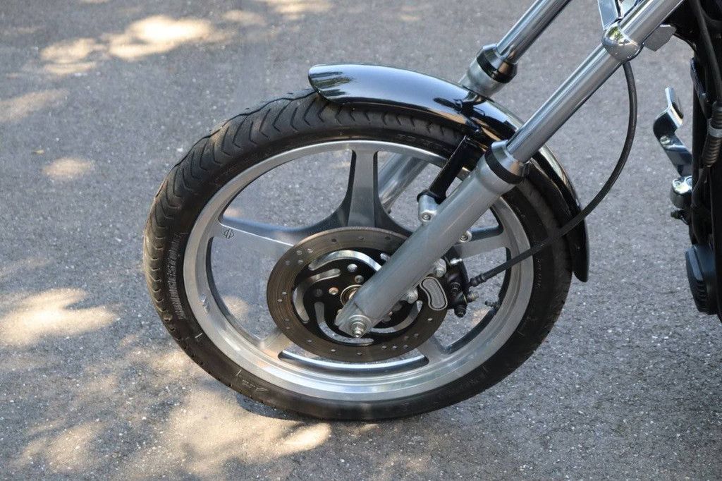 Harley-Davidson Softail Custom Benzin 2006