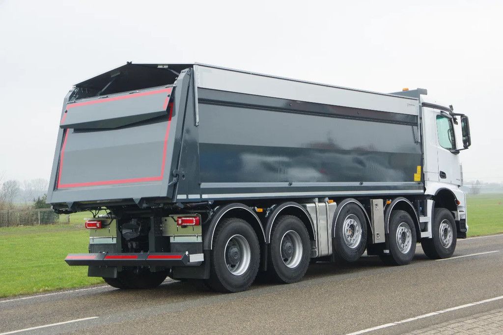 Mercedes-Benz Arocs 10x4 49-tons midlift met Kempf achterover kipper