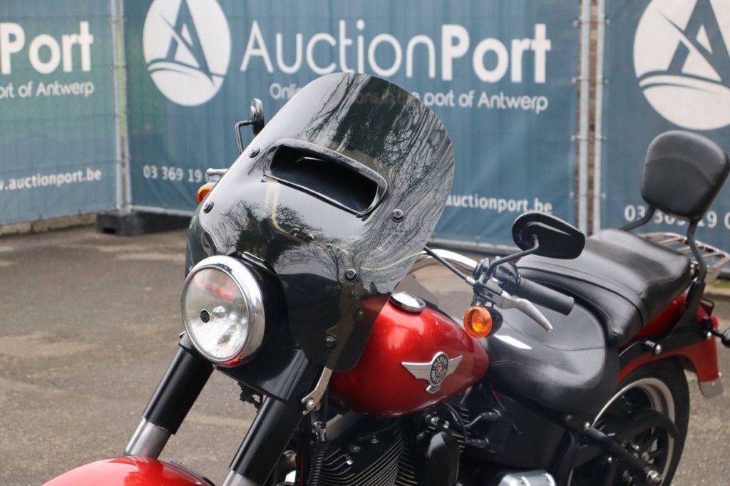 Motorrad Harley-Davidson Fat Boy Lo Benzin 2014