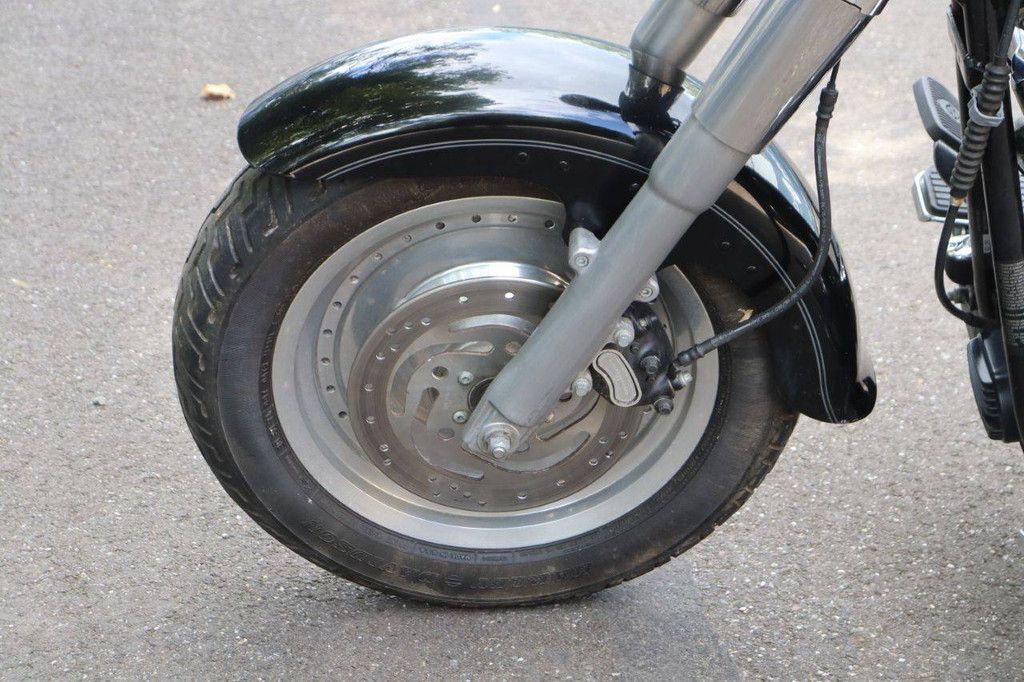 Harley-Davidson Fat Boy Benzin 2006