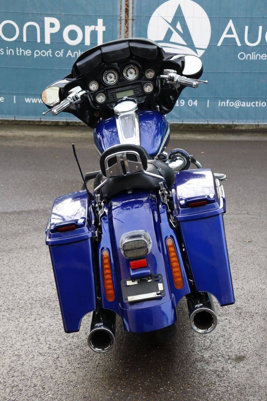 Motorrad Harley-Davidson Street Glide CVO Benzin 2010