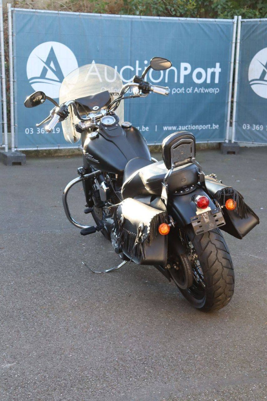 Harley-Davidson Dyna Street Bob Benzinmotorrad 2009