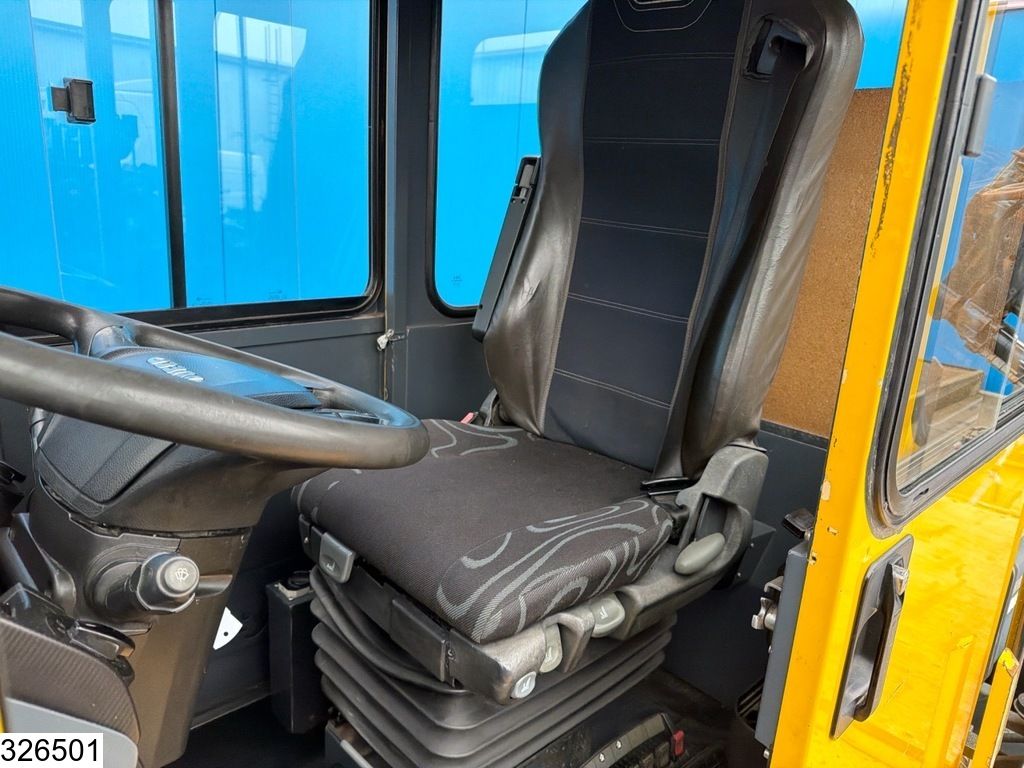 Iveco Trakker 360 6x4, EURO 6, HIAB 111 BS-2 HIDUO