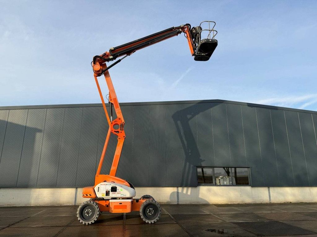 Knikarmhoogwerker Niftylift HR21 HYB Elektrisch+Diesel 20.8m 2017