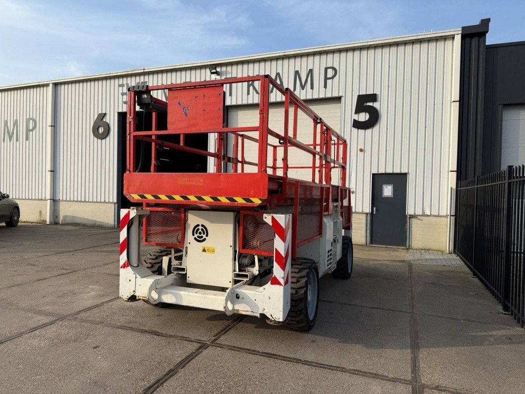 Scissor lift Genie GS3390 Diesel 12m 2010