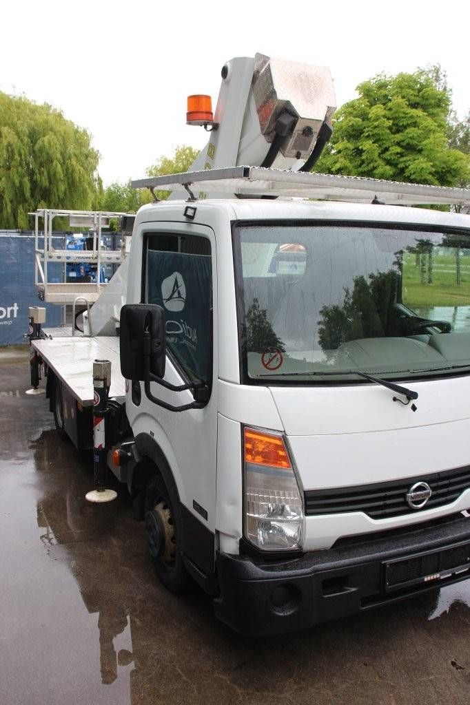 Nissan Cabstar Diesel 25,8 m 2013 LKW-montierte Hubarbeitsbühne