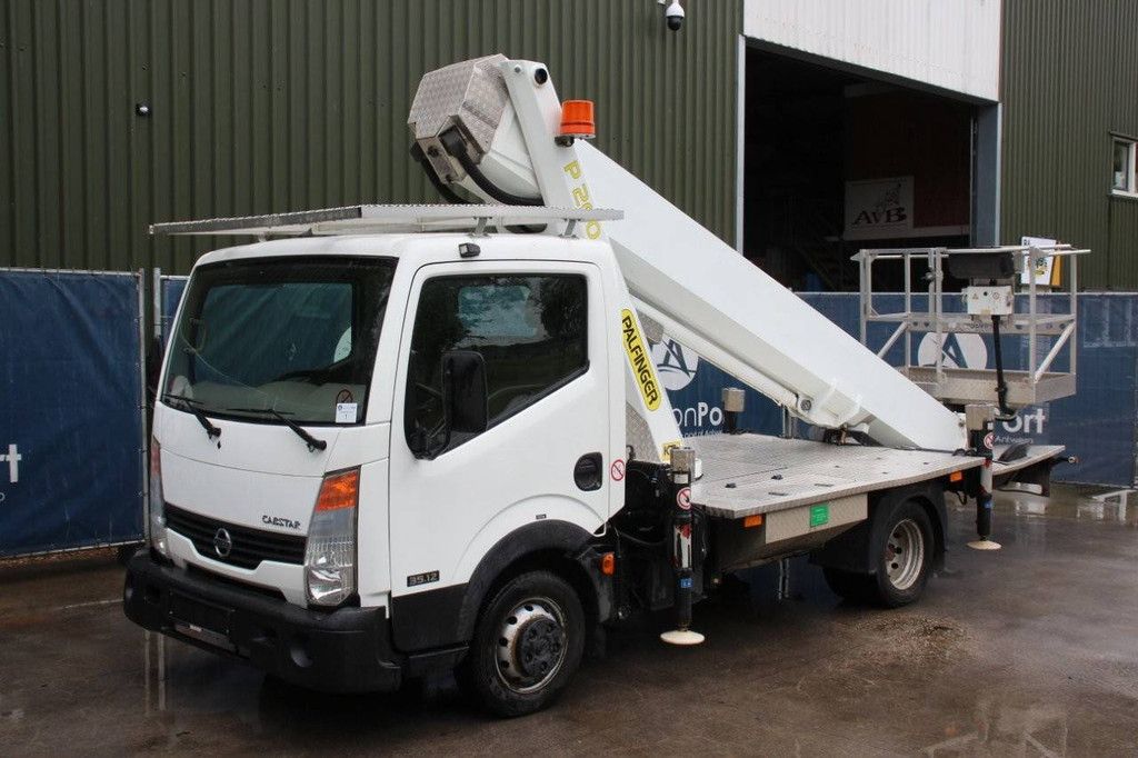 Nissan Cabstar Diesel 25,8 m 2013 LKW-montierte Hubarbeitsbühne