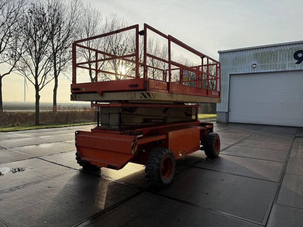 Scherenarbeitsbühne Holland Lift Monostar Q135EL24 Elektrisch 15,5 m 2010