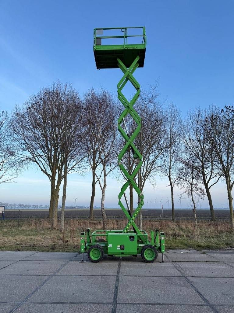 Schaarlift SkyJack SJ6832RT Diesel 11.7m 2016