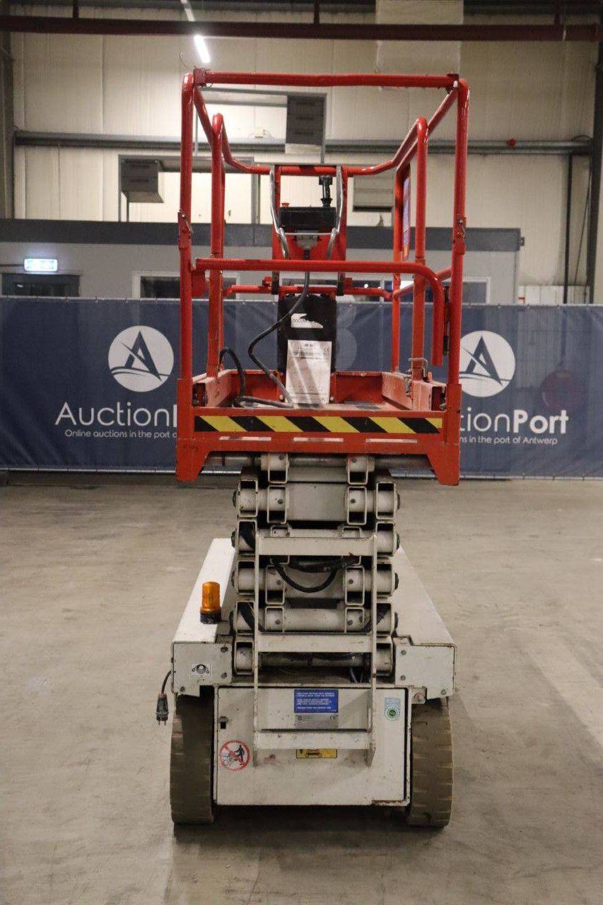 Scissor lift Iteco IT10090 Electric 12m 2014