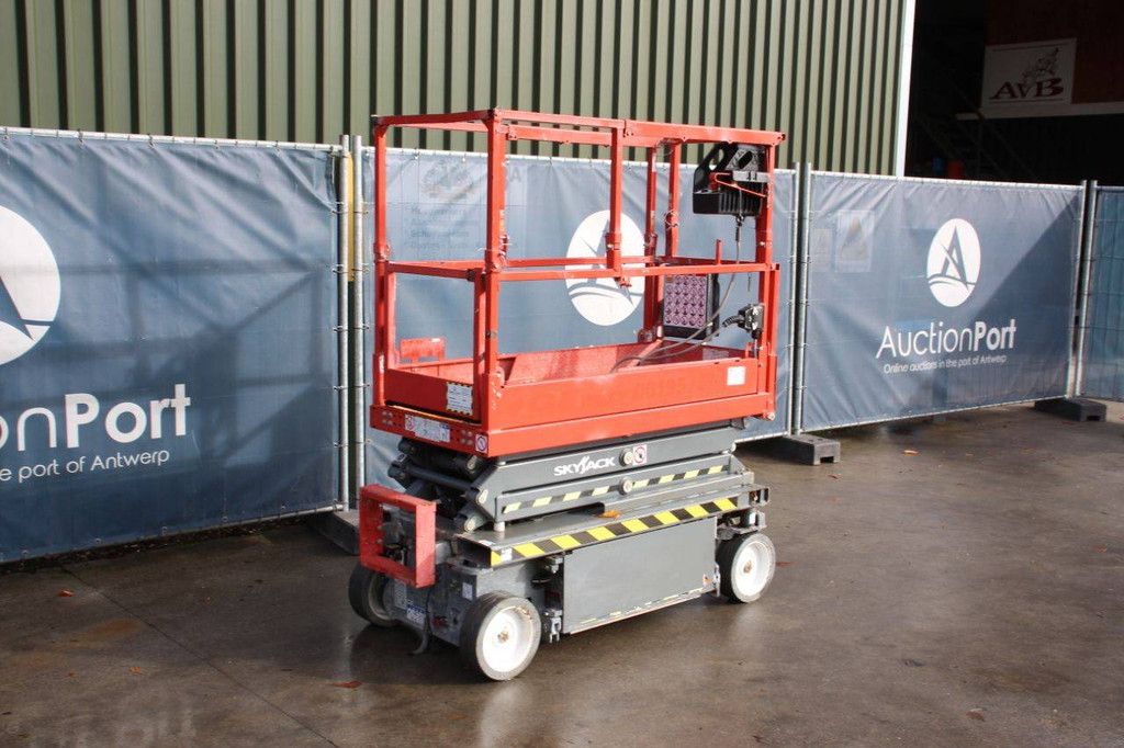 Schaarlift Skyjack SJ3215 Elektrisch 6.44m 2021