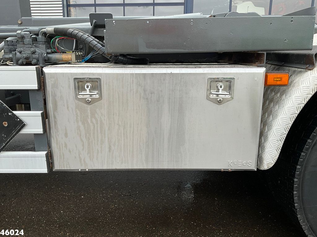 Scania P 360 Euro 5 VDL 20 Ton haakarmsysteem