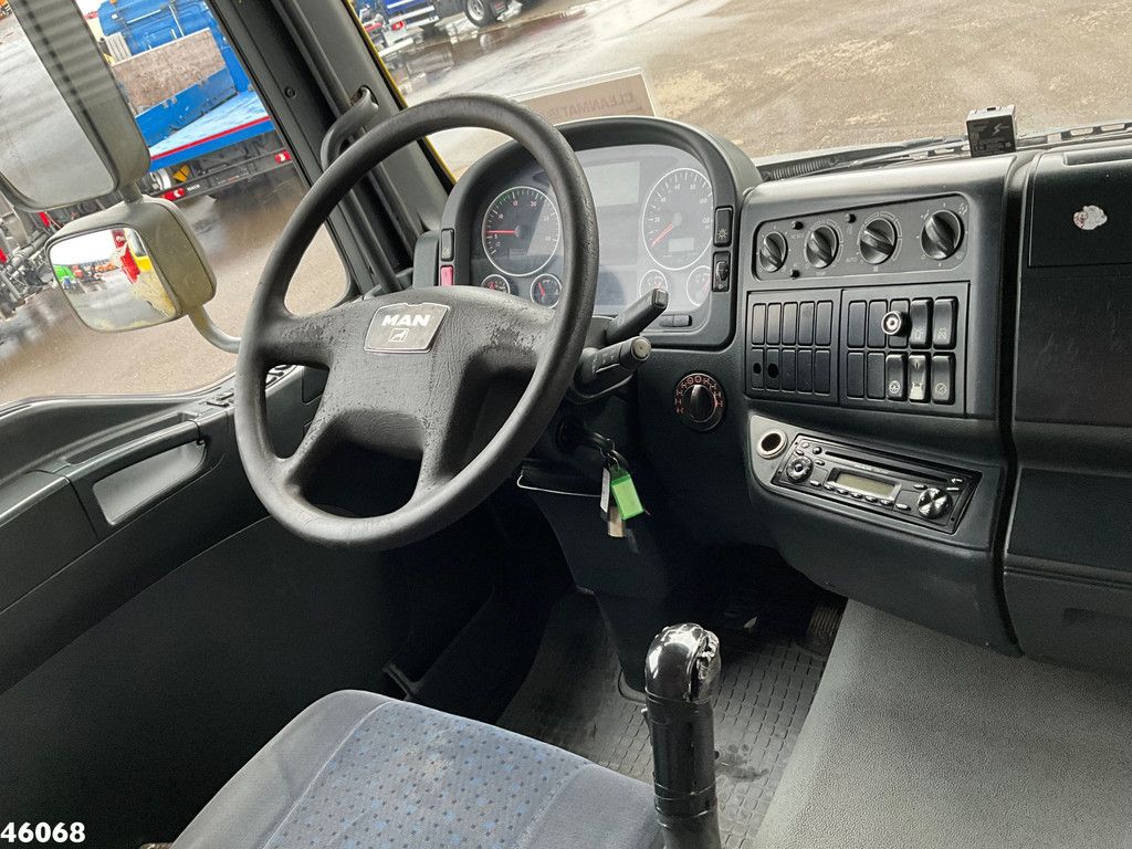 Man TGA 41.440 8x8 Manual Full steel suspension