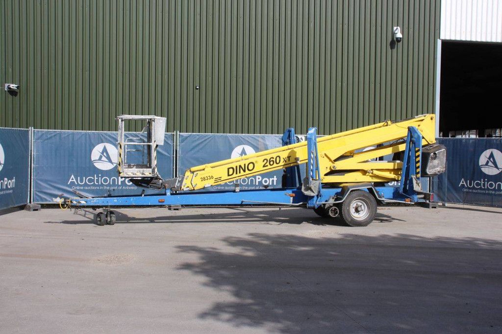 Dino 260XT Benzin-Gelenkteleskoparbeitsbühne 26 m 2007