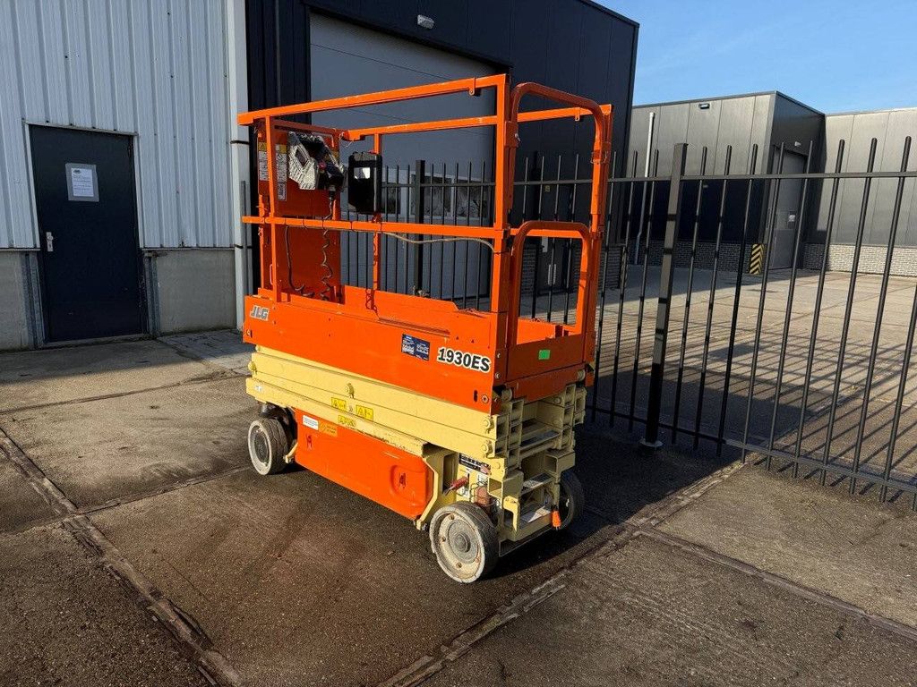 JLG 1930ES Electric Scissor Lift 7.72m 2014