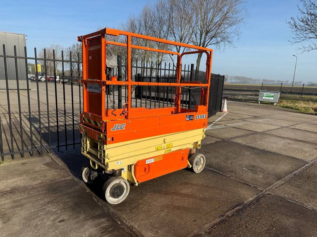 JLG 1930ES Electric Scissor Lift 7.72m 2014
