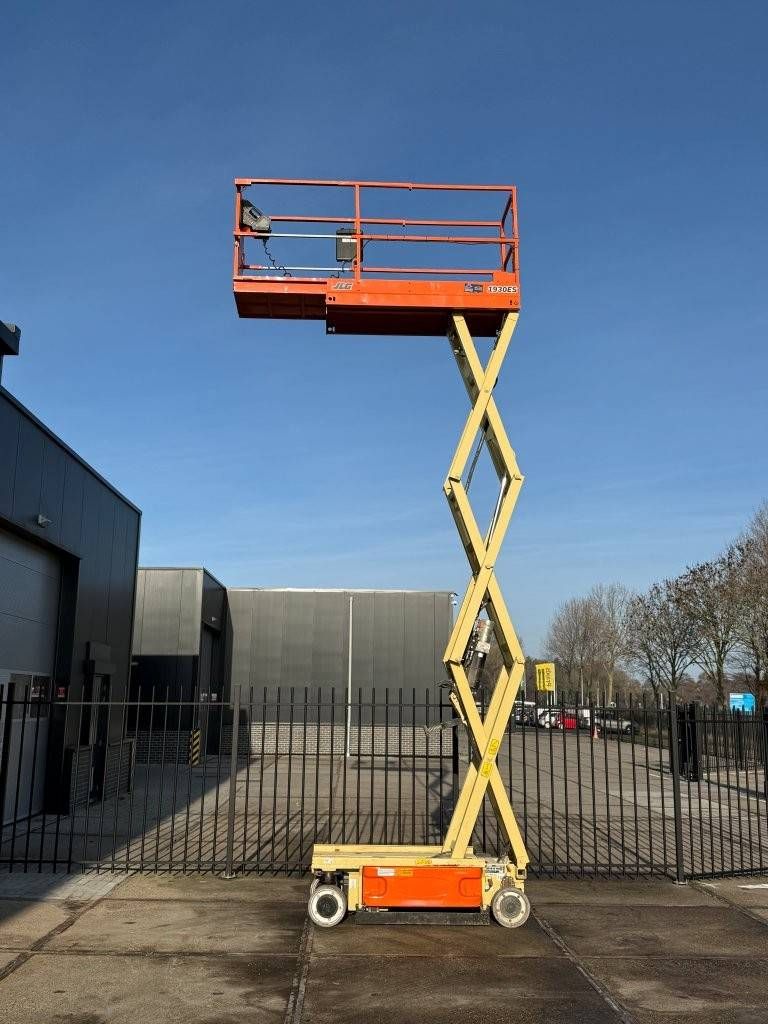 JLG 1930ES Electric Scissor Lift 7.72m 2014