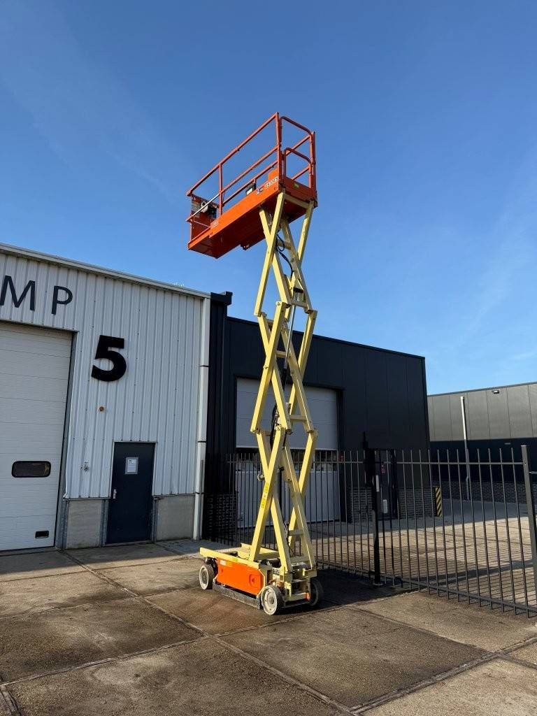 JLG 1930ES Electric Scissor Lift 7.72m 2014