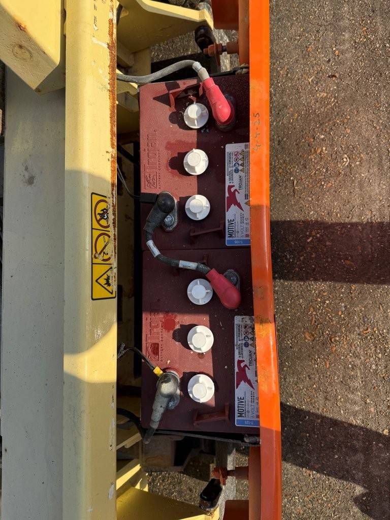 JLG 1930ES Electric Scissor Lift 7.72m 2014