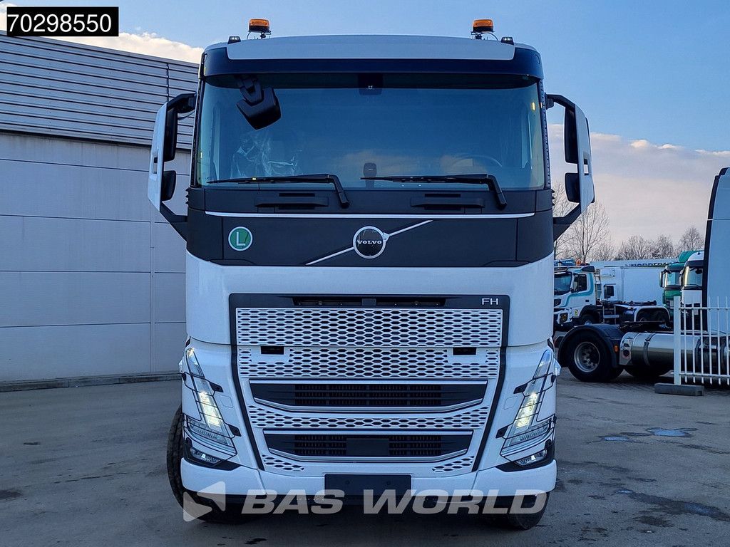 Volvo FH 540 8X4 NEW! HYVA 30-62 Heavy-Duty Lift-Steering Axle VEB+ Euro 6