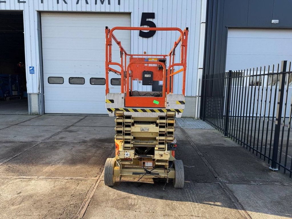 JLG 3246ES Electric Scissor Lift 11.68m 2013