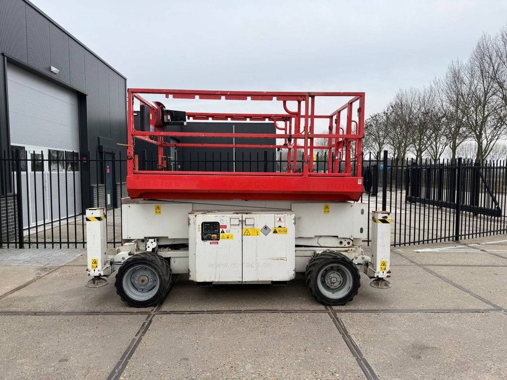 Scissor lift Genie GS3369 Diesel 12m 2013