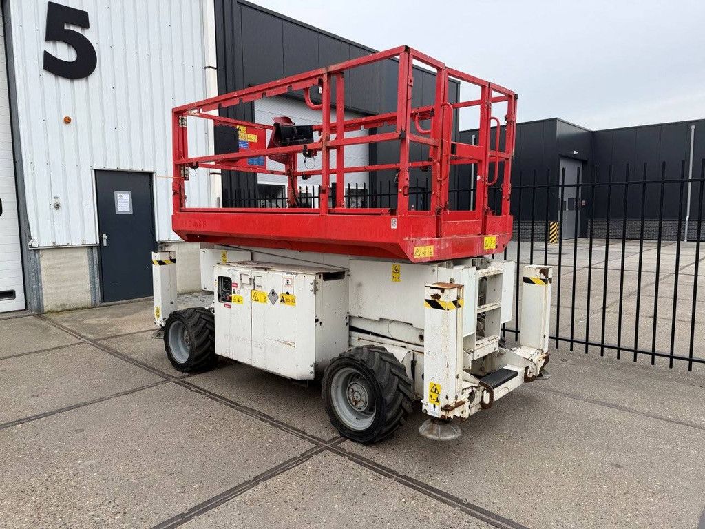 Scissor lift Genie GS3369 Diesel 12m 2013