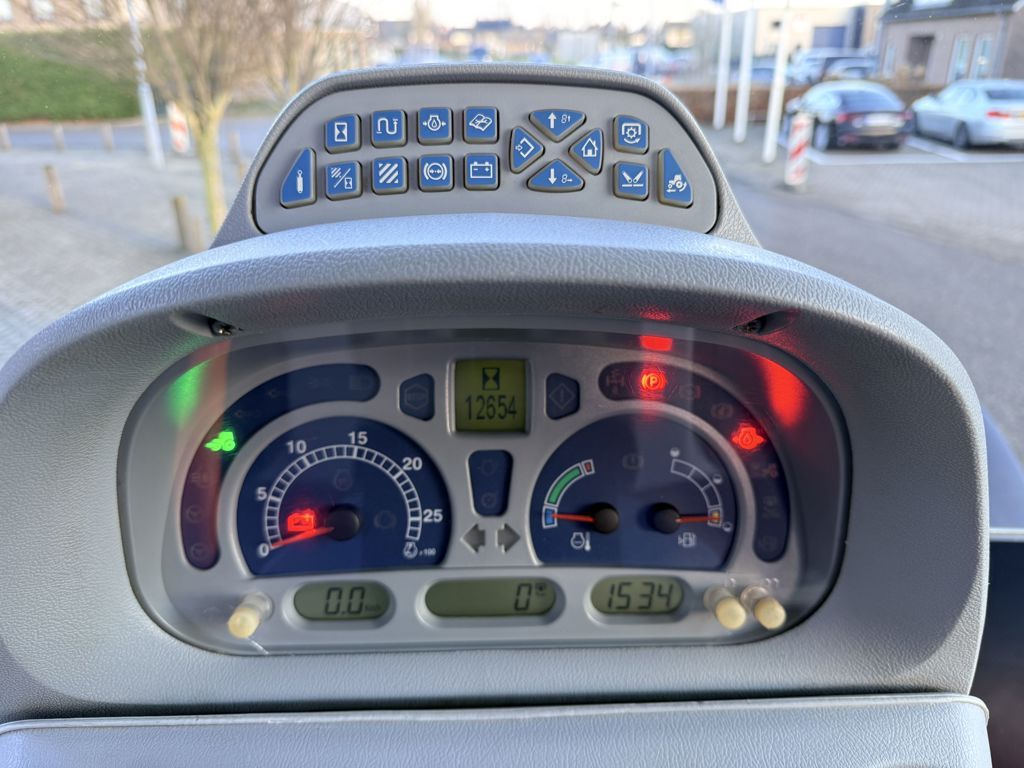 New Holland T7040 PC Blue Power