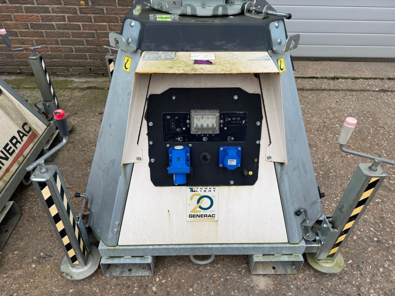 Generac lichtmast 10 meter 230V 4x400W telescopisch