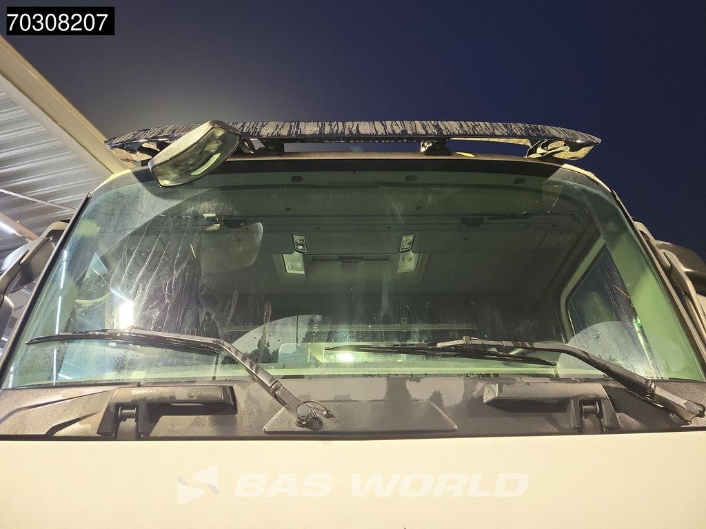 Renault T C 380 8X4 9m3 Liebherr 904 FL mixer Steelsuspension Big-Axle Automatic Euro 6