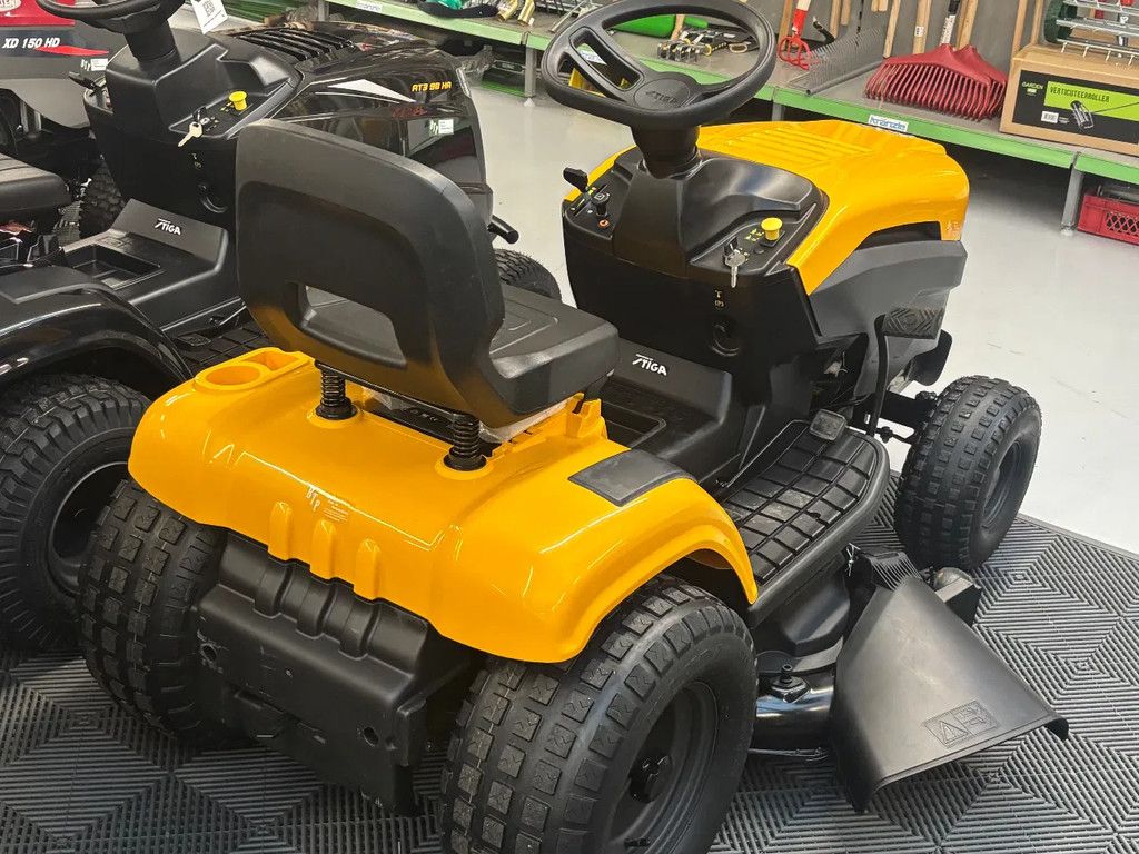 Stiga gebruikte Zitmaaier 5108HW 108cm & 2 cil.hydrost.