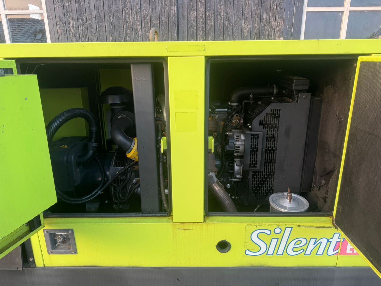 Gesan Perkins Stamford 60 Kva generator aggregaat