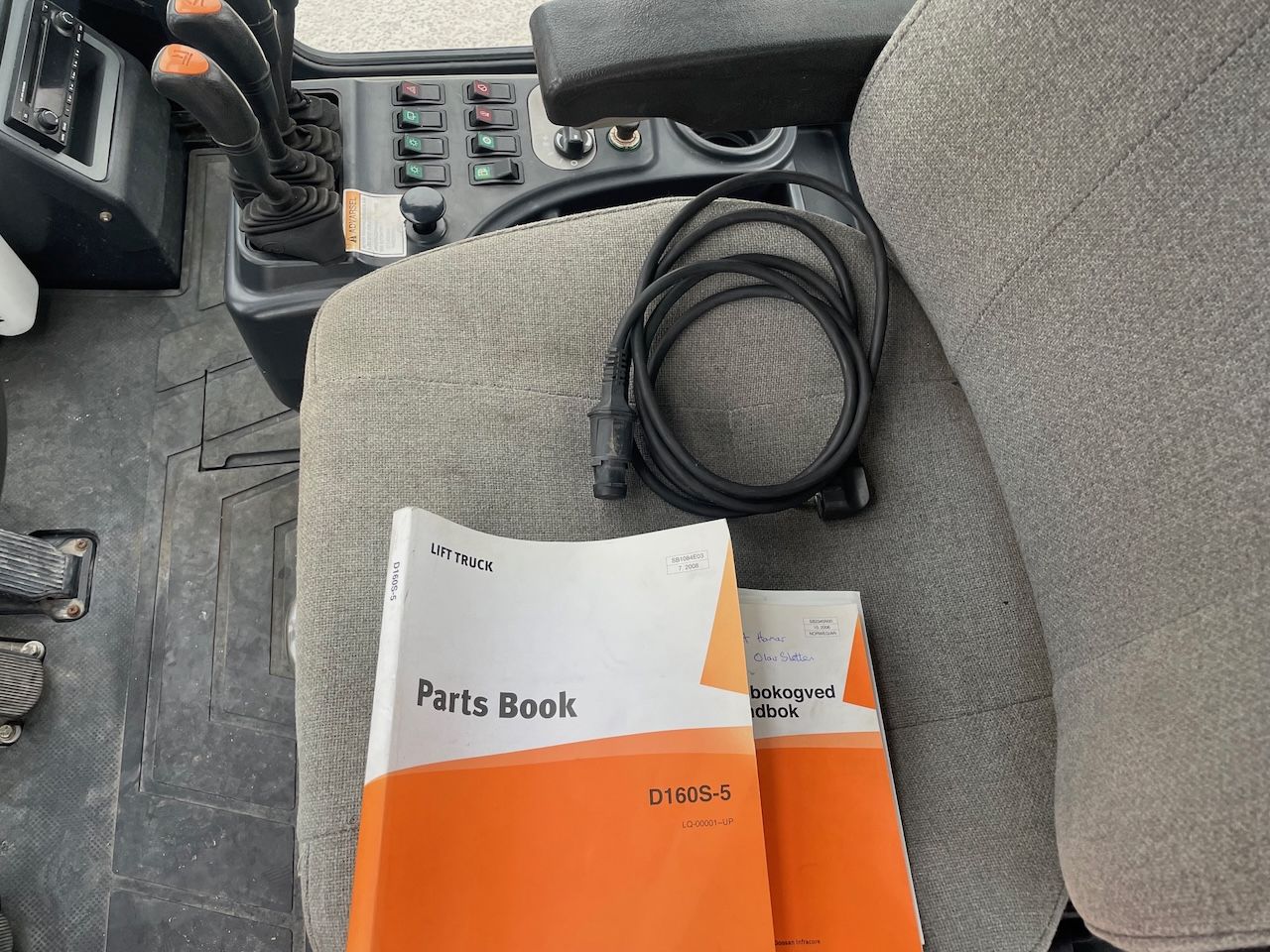 Doosan D 160S-5 Vorkheftruck