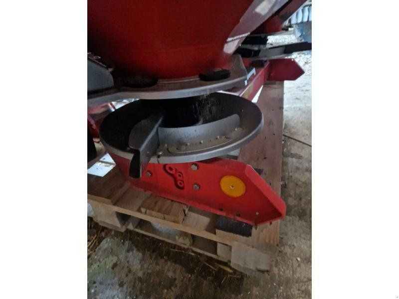 Kuhn AXIS40.1W