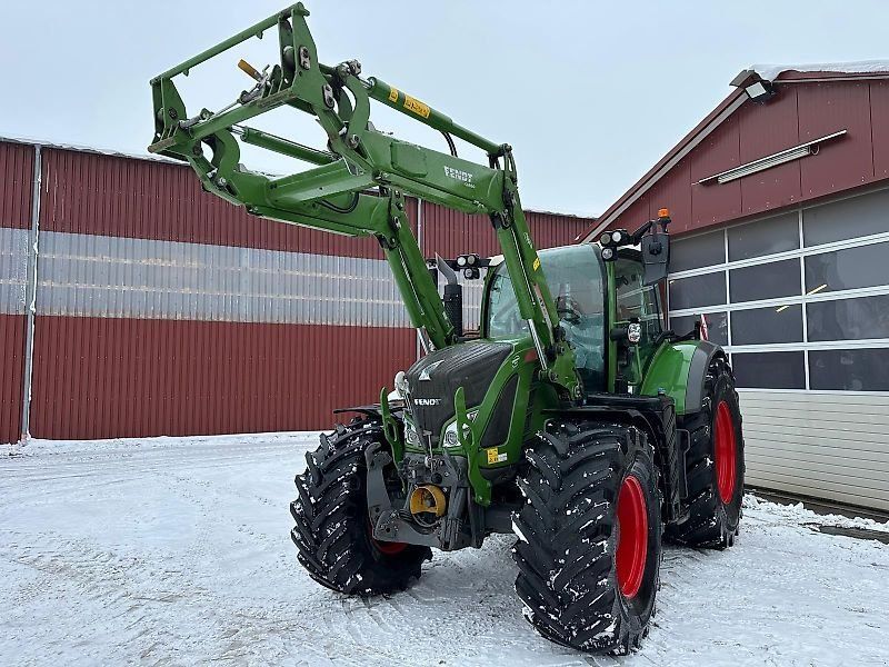 Fendt 720 Vario S4 Profi , neue Bereifung