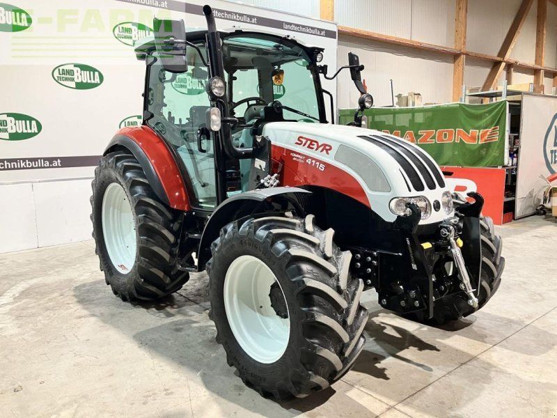 Steyr 4075 kompakt et profi
