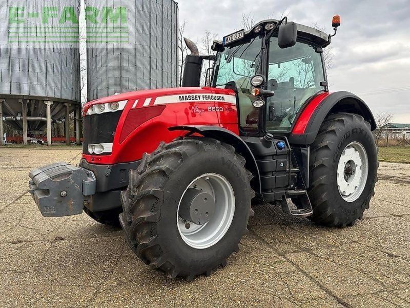 Massey Ferguson 8660