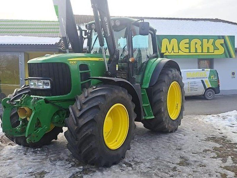 John Deere 6930