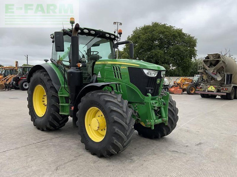 John Deere 6215r  (st23353)