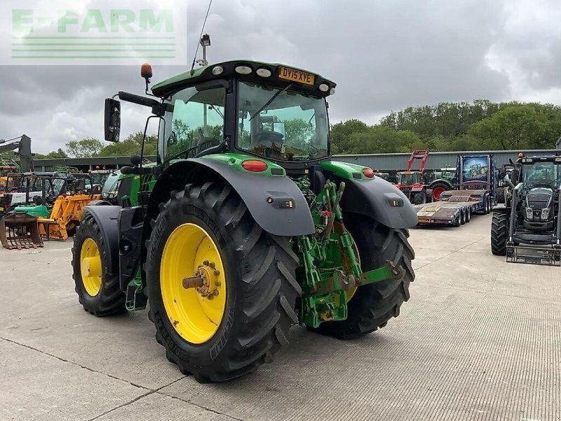 John Deere 6215r  (st23802)