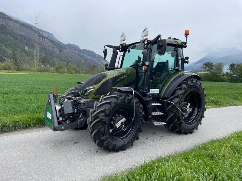 Valtra G135 Versu
