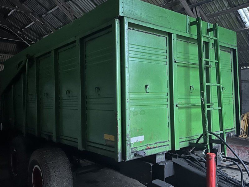 Belarus 12 T. med bogie og fransk bagsmæk