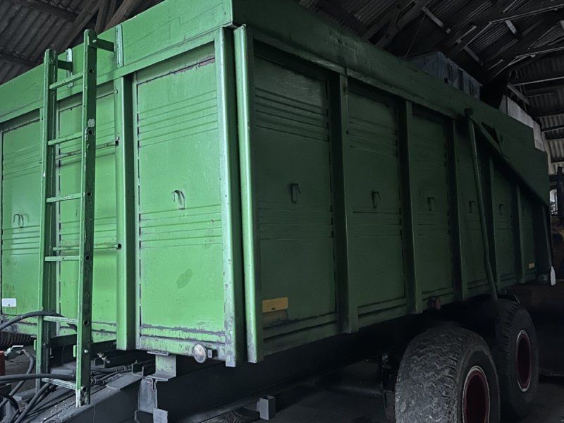 Belarus 12 T. med bogie og fransk bagsmæk