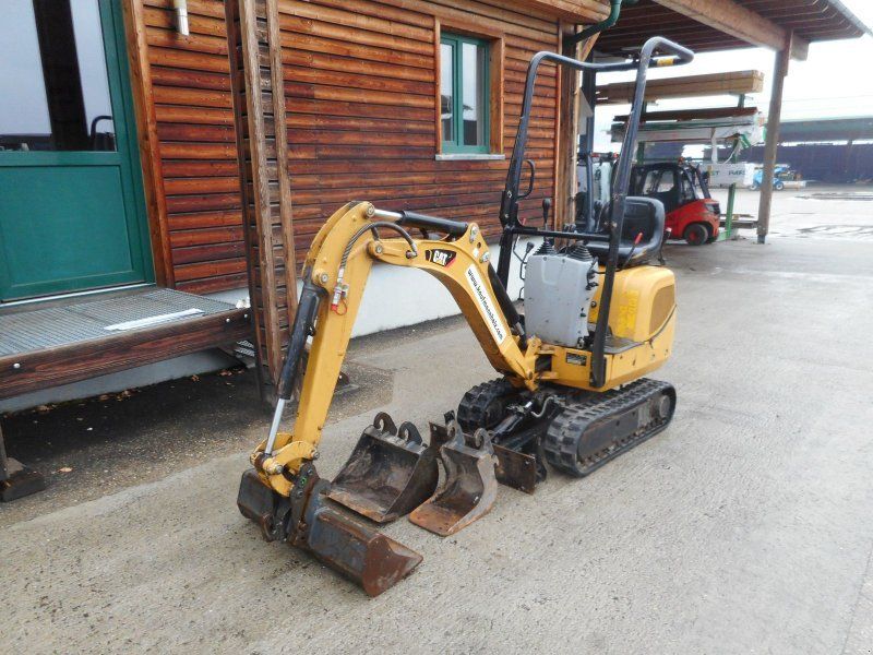 Cat 300.9D  ( 1.087kg ) mit SW + 3 Löffel