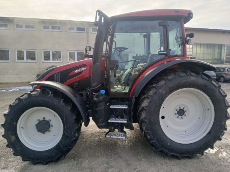 Valtra G115A