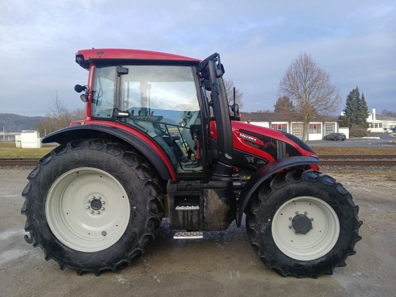 Valtra G115A